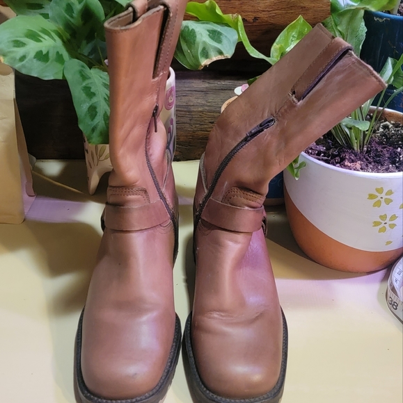BP brown leather boots Sz5.5 - Picture 2 of 7